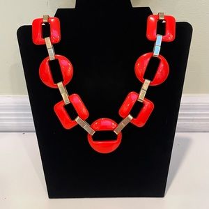 Ann Taylor coral and gold necklace